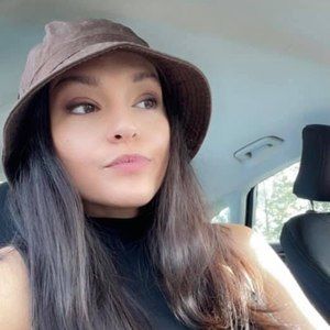 Meet your Posher, Peggy